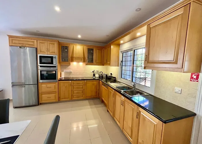 Vila Dream Beachfront *